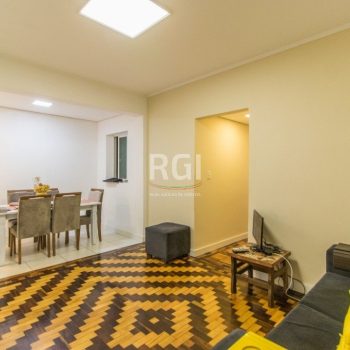 Apartamento à venda com 74m², 3 quartos no bairro Centro Histórico em Porto Alegre