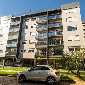 Apartamento à venda com 186m², 3 quartos, 1 suíte, 2 vagas no bairro Tristeza em Porto Alegre