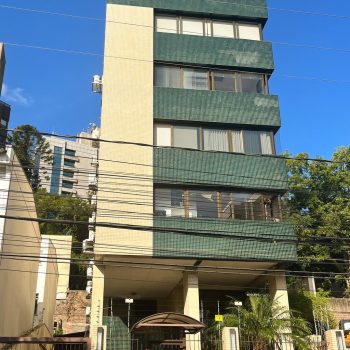 Apartamento à venda com 92m², 3 quartos, 1 suíte, 2 vagas no bairro Auxiliadora em Porto Alegre