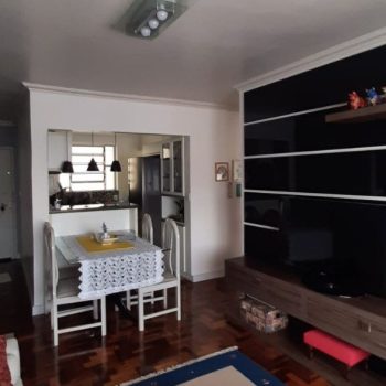 Apartamento à venda com 74m², 3 quartos, 1 vaga no bairro Vila Ipiranga em Porto Alegre