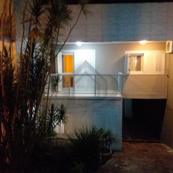 Sobrado à venda com 200m², 2 quartos, 2 suítes, 3 vagas no bairro Glória em Porto Alegre