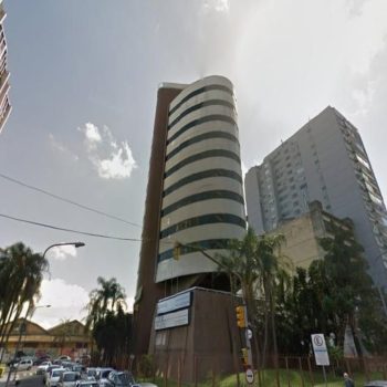 Conjunto/Sala à venda com 360m², 2 vagas no bairro Centro Histórico em Porto Alegre