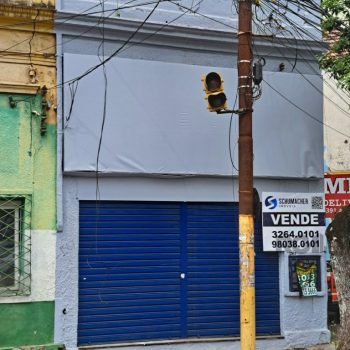 Loja à venda com 102m² no bairro Floresta em Porto Alegre