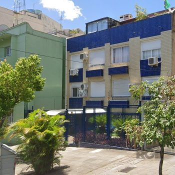 Apartamento à venda com 57m², 2 quartos no bairro São João em Porto Alegre