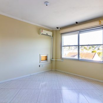 Apartamento à venda com 69m², 2 quartos, 1 vaga no bairro Partenon em Porto Alegre