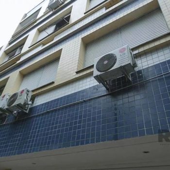 Cobertura à venda com 124m², 3 quartos no bairro Menino Deus em Porto Alegre