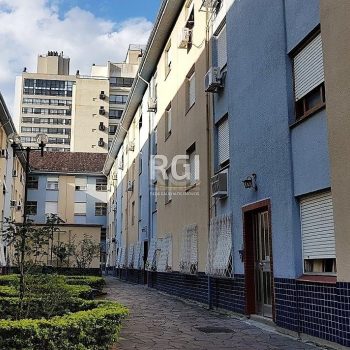 Apartamento à venda com 50m², 2 quartos no bairro Menino Deus em Porto Alegre