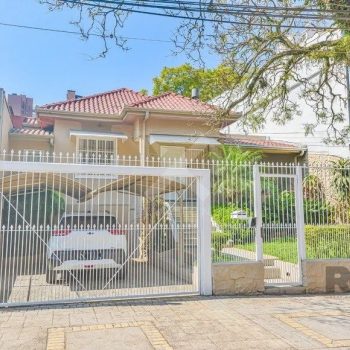 Casa à venda com 660m², 4 quartos no bairro Petrópolis em Porto Alegre