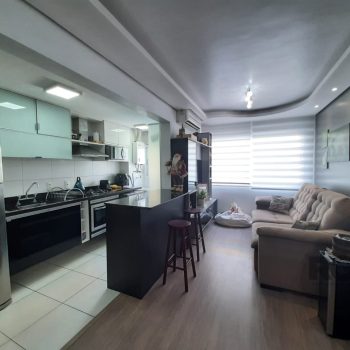 Apartamento à venda com 52m², 2 quartos, 1 vaga no bairro Santana em Porto Alegre