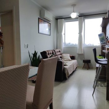 Apartamento à venda com 46m², 2 quartos, 1 vaga no bairro Cristal em Porto Alegre