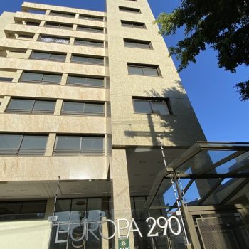 Apartamento à venda com 78m², 2 quartos, 2 suítes, 1 vaga no bairro Petrópolis em Porto Alegre