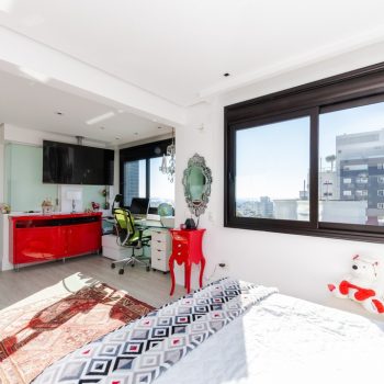 Apartamento à venda com 365m², 4 quartos, 4 suítes, 4 vagas no bairro Bela Vista em Porto Alegre