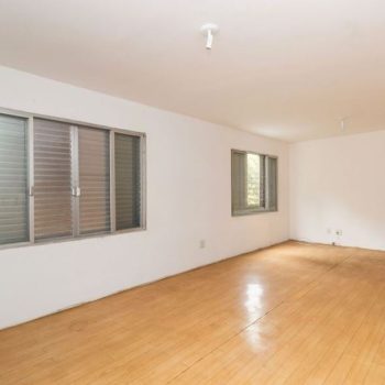 Apartamento à venda com 160m², 3 quartos, 1 suíte, 1 vaga no bairro Mont Serrat em Porto Alegre