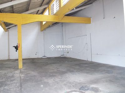 Depósito para alugar com 169m² no bairro Navegantes em Porto Alegre - Foto 2