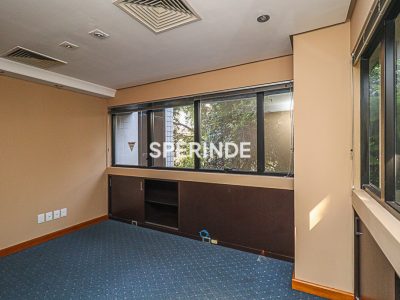 Sala para alugar com 45m², 1 vaga no bairro Moinhos de Vento em Porto Alegre - Foto 3