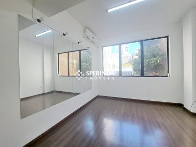 Sala para alugar com 65m² no bairro Cidade Baixa em Porto Alegre - Foto 3