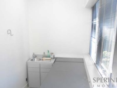 Sala para alugar com 35m² no bairro Auxiliadora em Porto Alegre - Foto 4