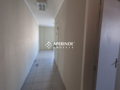 Sala para alugar com 250m² no bairro Partenon em Porto Alegre - Foto 8