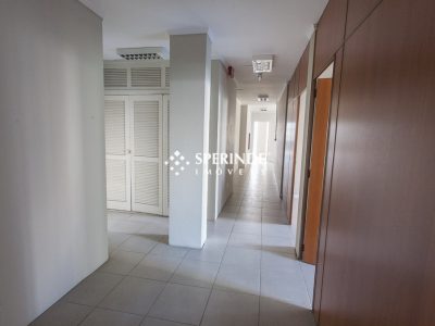 Sala para alugar com 250m² no bairro Partenon em Porto Alegre - Foto 9