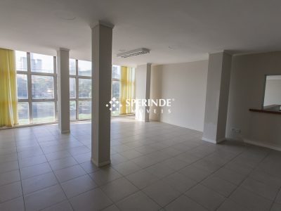 Sala para alugar com 250m² no bairro Partenon em Porto Alegre - Foto 16