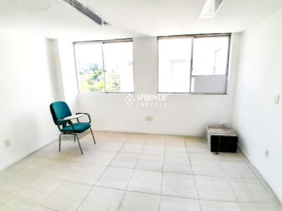 Sala para alugar com 153m² no bairro Rio Branco em Porto Alegre - Foto 2