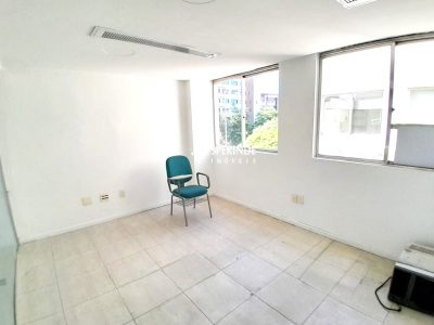 Sala para alugar com 153m² no bairro Rio Branco em Porto Alegre - Foto 5