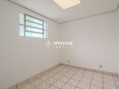 Casa Comercial para alugar com 280m², 2 vagas no bairro Rio Branco em Porto Alegre - Foto 17