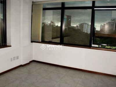 Sala para alugar com 78m², 1 vaga no bairro Moinhos de Vento em Porto Alegre - Foto 6