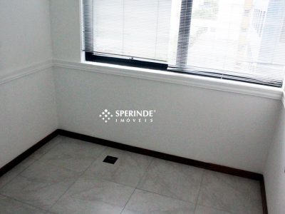 Sala para alugar com 78m², 1 vaga no bairro Moinhos de Vento em Porto Alegre - Foto 12