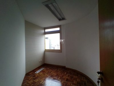 Sala para alugar com 44m² no bairro Exposição em Caxias do Sul - Foto 7