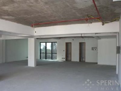 Sala para alugar com 144m², 1 vaga no bairro Três Figueiras em Porto Alegre - Foto 2