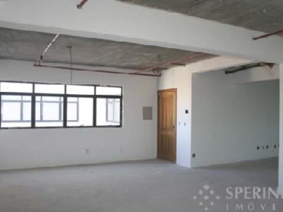 Sala para alugar com 125m² no bairro Três Figueiras em Porto Alegre - Foto 7