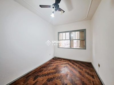 Apartamento para alugar com 58m², 2 quartos no bairro Menino Deus em Porto Alegre - Foto 3