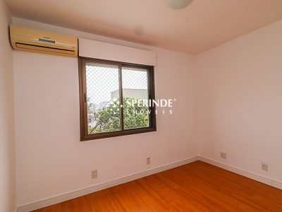 Apartamento para alugar com 90m², 3 quartos, 2 vagas no bairro Petrópolis em Porto Alegre - Foto 11