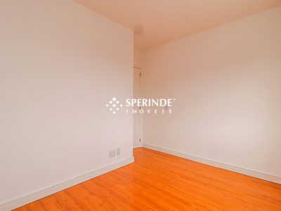 Apartamento para alugar com 90m², 3 quartos, 2 vagas no bairro Petrópolis em Porto Alegre - Foto 13