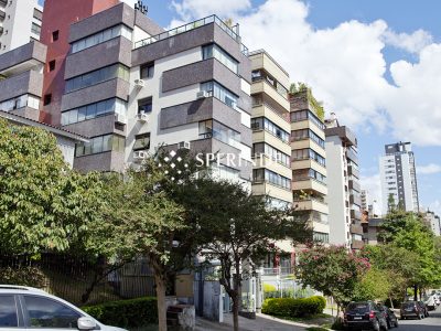 Apartamento para alugar com 90m², 3 quartos, 2 vagas no bairro Petrópolis em Porto Alegre - Foto 31