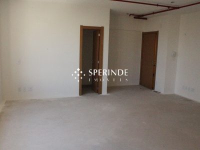 Sala para alugar com 47m², 1 vaga no bairro Floresta em Porto Alegre - Foto 2