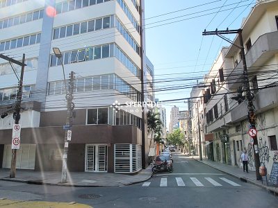 Sala para alugar com 31m², 1 vaga no bairro Centro em Porto Alegre - Foto 4