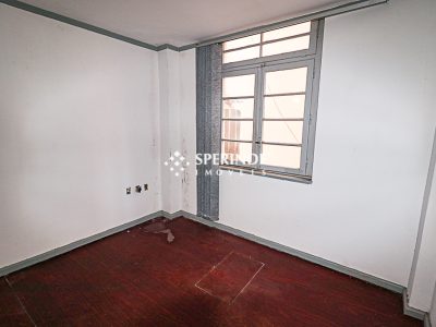 Sala para alugar com 197m² no bairro Centro em Porto Alegre - Foto 4