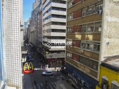 Sala para alugar com 149m² no bairro Centro em Porto Alegre - Foto 8