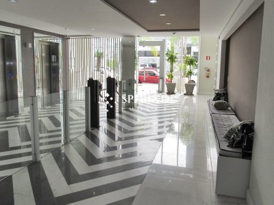 Sala para alugar com 216m², 1 vaga no bairro Sanvitto em Caxias do Sul - Foto 13