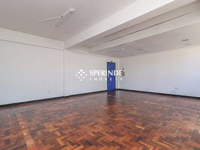 Sala para alugar com 61m² no bairro Centro em Porto Alegre - Foto 4