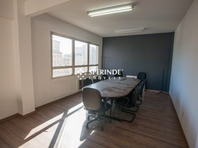 Sala para alugar com 59m² no bairro Centro em Porto Alegre - Foto 3