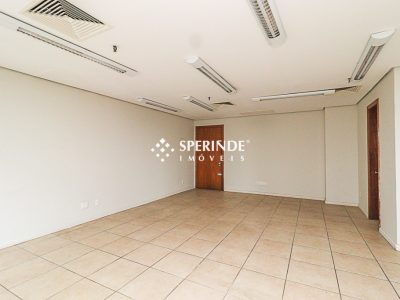 Sala para alugar com 90m² no bairro Centro em Porto Alegre - Foto 5