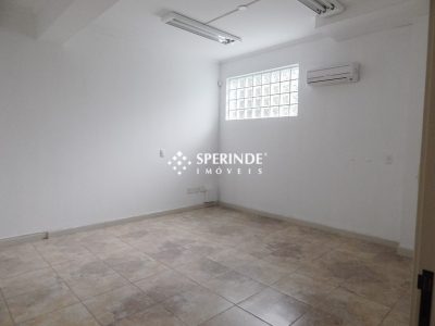 Loja para alugar com 590m², 2 vagas no bairro São Pelegrino em Caxias do Sul - Foto 10