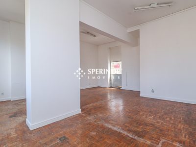 Sala para alugar com 55m² no bairro Centro em Porto Alegre - Foto 4