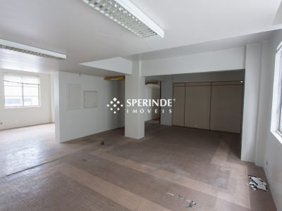 Sala para alugar com 207m² no bairro Centro em Porto Alegre - Foto 4