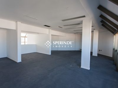 Sala para alugar com 655m², 1 vaga no bairro Cidade Baixa em Porto Alegre - Foto 19