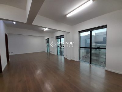 Sala para alugar com 80m², 1 vaga no bairro Centro em Caxias do Sul - Foto 7