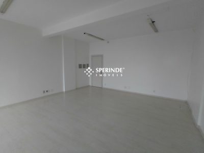 Sala para alugar com 40m² no bairro Centro em Caxias do Sul - Foto 6